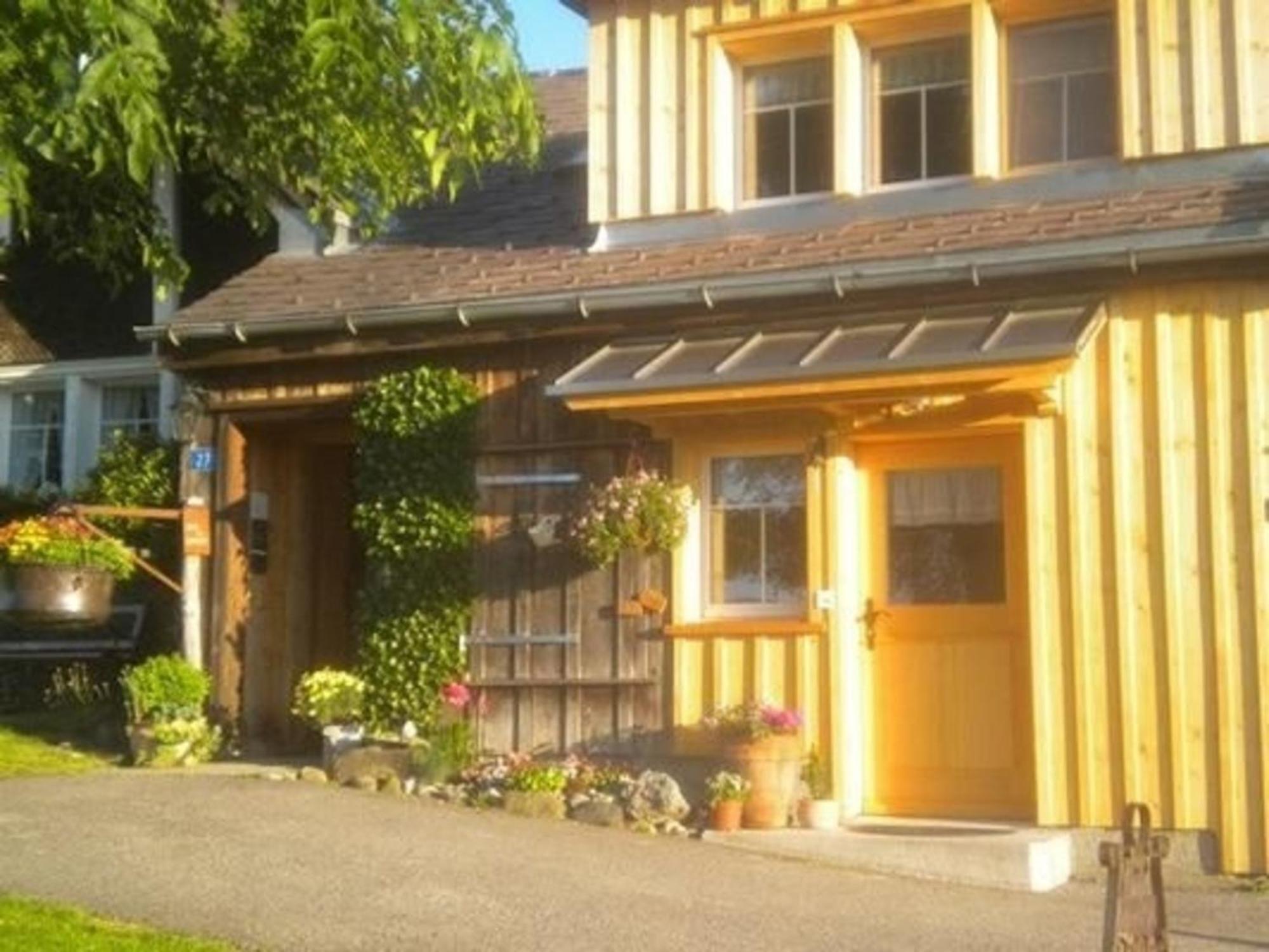 Bauernhof Fendrig - Neue Wohnung Haslen المظهر الخارجي الصورة