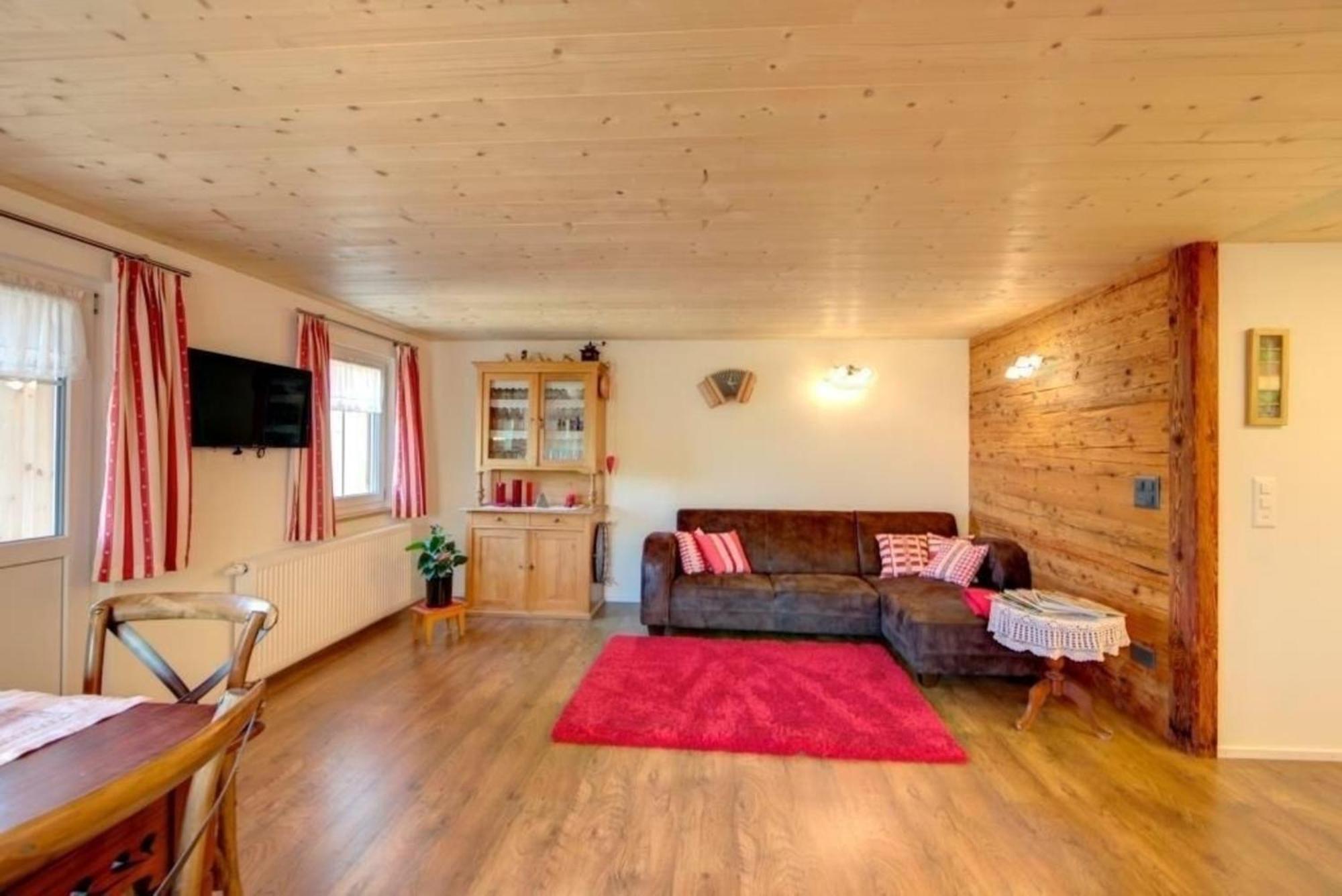 Bauernhof Fendrig - Neue Wohnung Haslen المظهر الخارجي الصورة