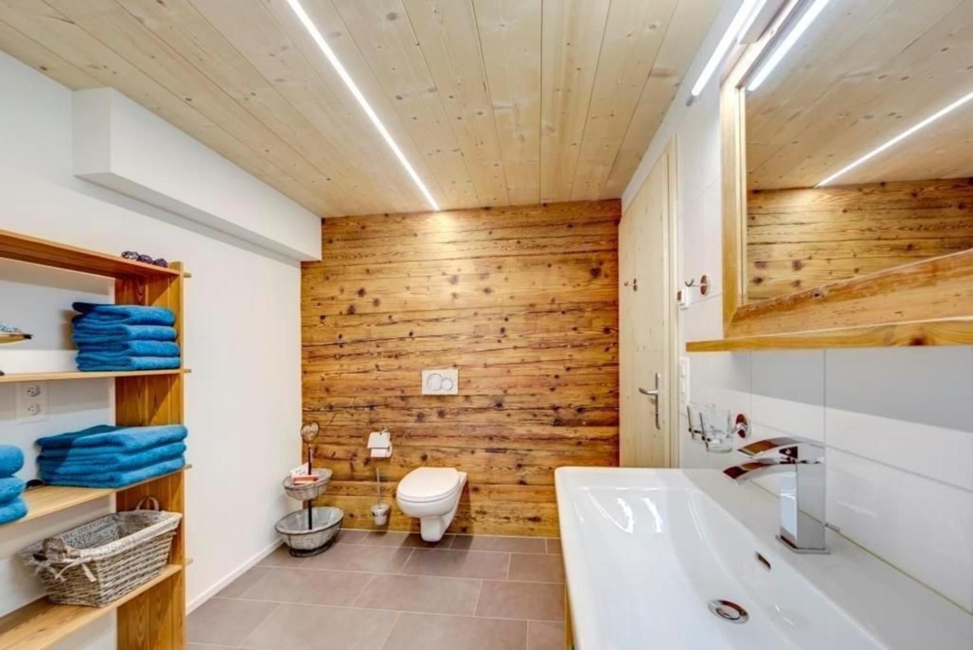 Bauernhof Fendrig - Neue Wohnung Haslen المظهر الخارجي الصورة
